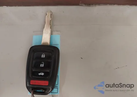 2013 Honda Accord Lx z USA, uszkodzony, nr VIN 1HGCR2F37DA030081